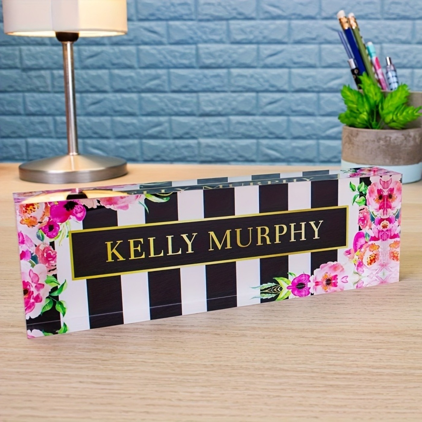 2D Flat Acrylic Nameplate, Flo - Desk Name Plate avaliação e preço